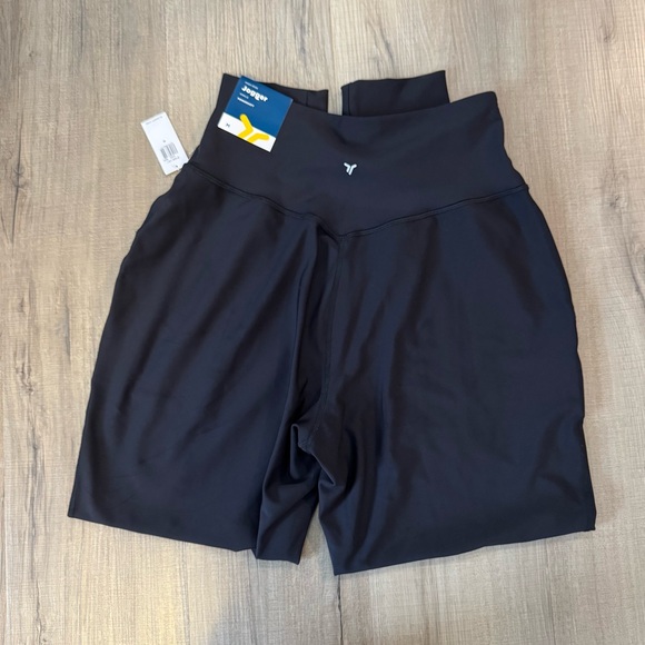 NWT Old Navy Hi Rise Joggers - Picture 3 of 5